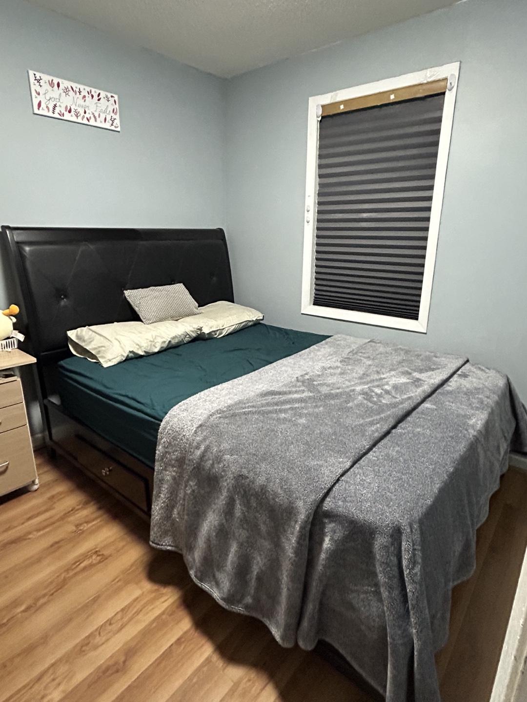 Queen Bed Frame with Headboard - photo 3