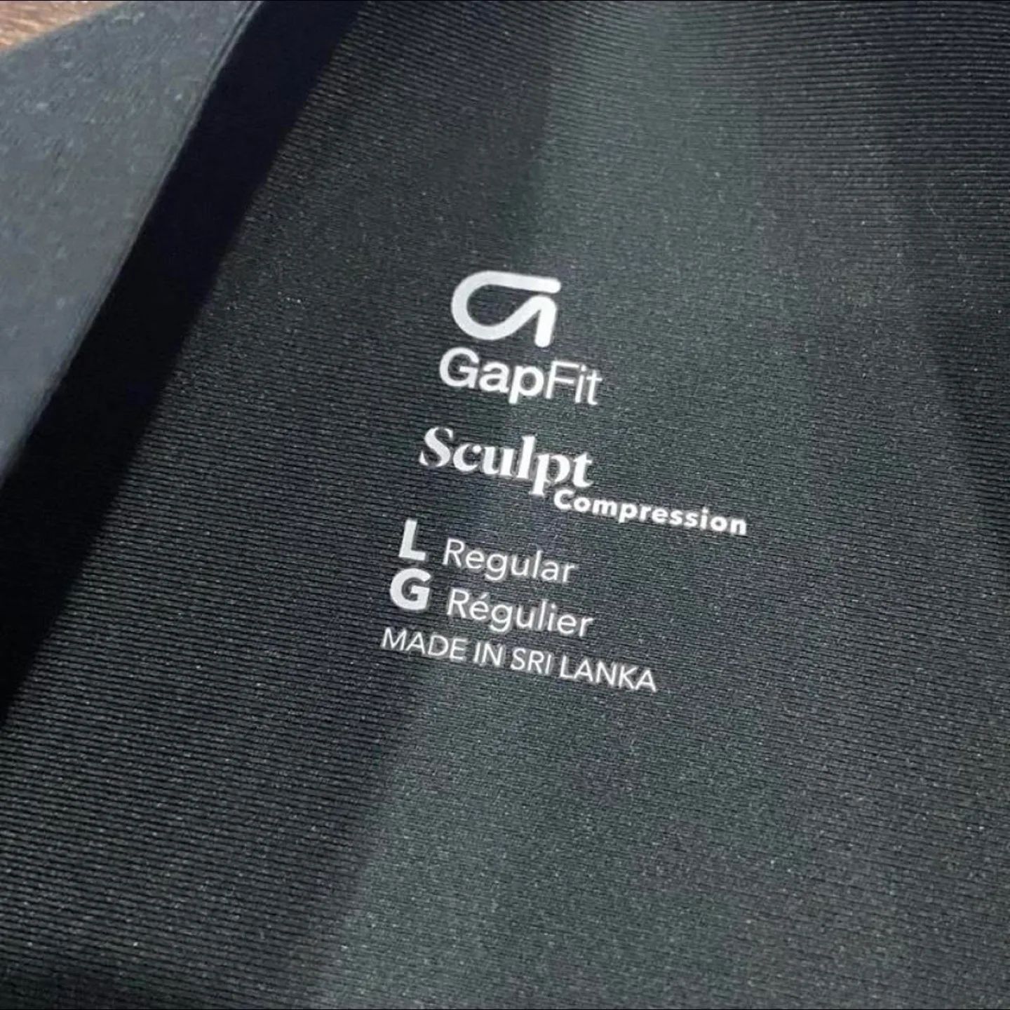 GAP compression leggings image indicator(6)