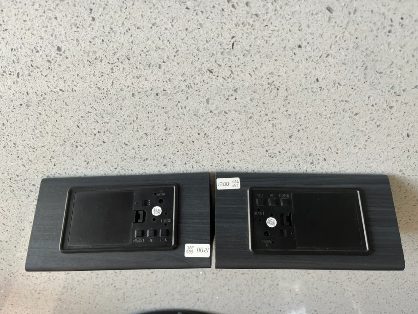 Pair of  Digital LED Alarm Clocks with Temperature and Humidity image indicator(5)