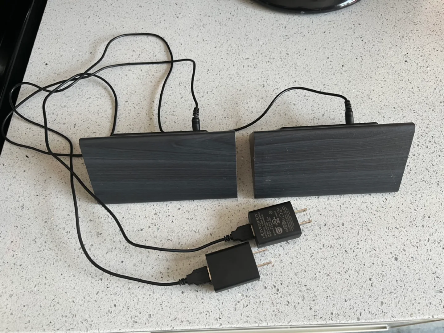 Pair of  Digital LED Alarm Clocks with Temperature and Humidity image indicator(6)