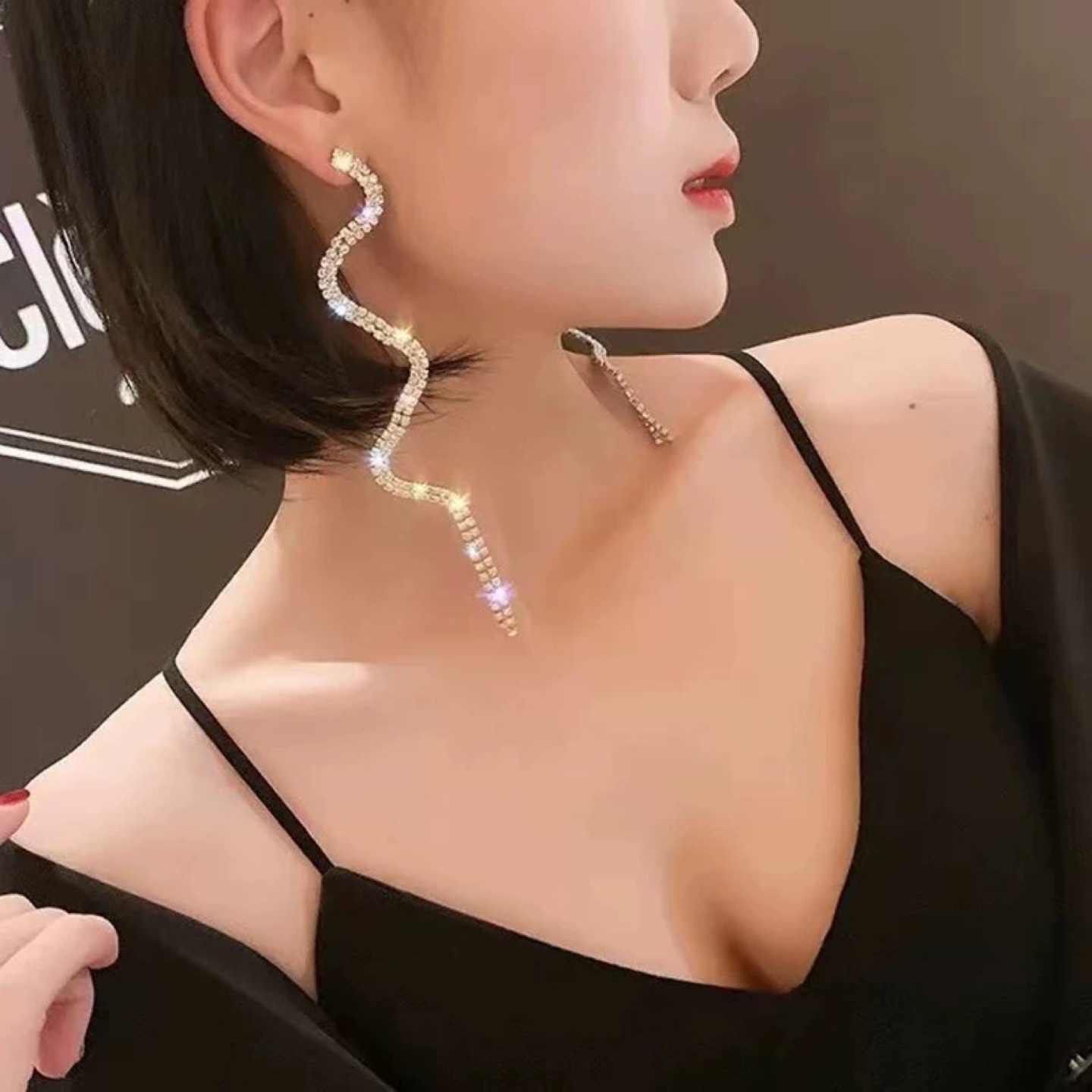 Rhinestone Dangle Earrings