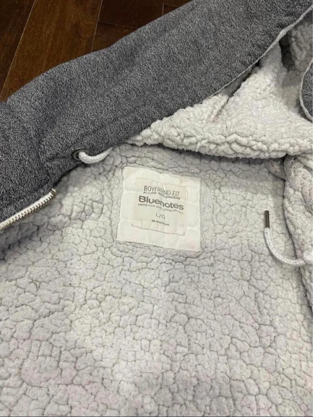 Fleece zip up sweater image indicator(3)