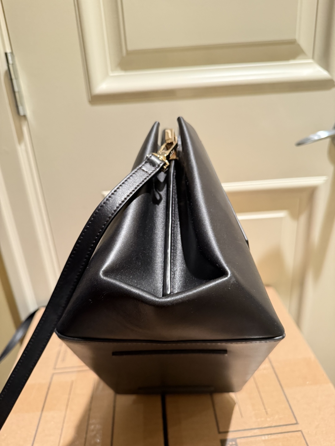 Auxillary Black Cow Leather Handbag - photo 3