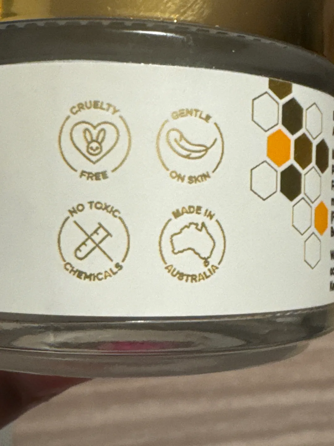 New Zealand Skin Clinic Vitamin C with Manuka Honey Face Cream image indicator(2)