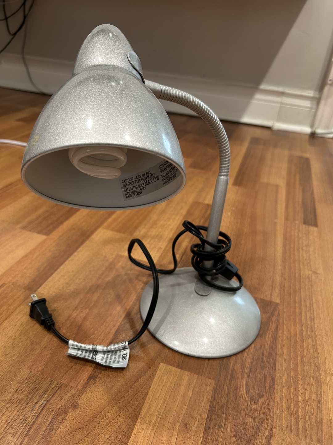 Two Desk Lamps - Red & Silver - photo 2