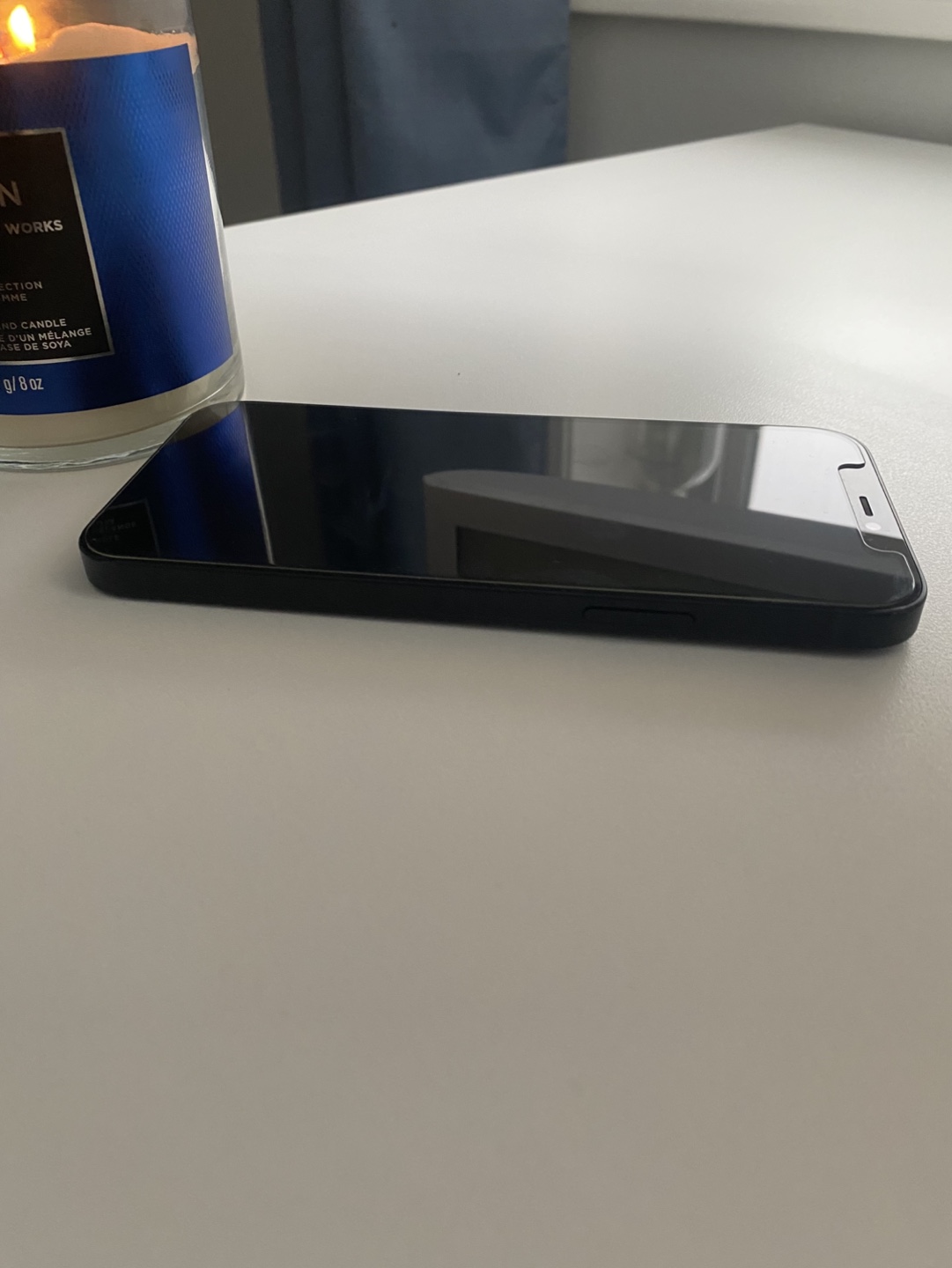 iPhone 12 - photo 3