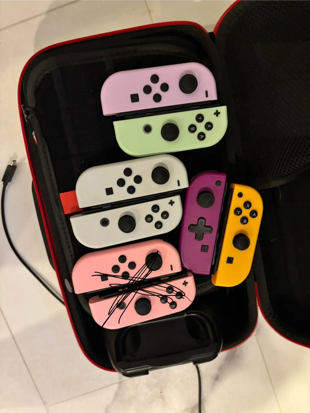 Nintendo Switch OLED Console with Games & Accessories image indicator(6)