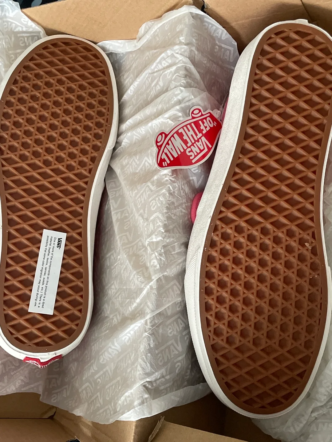 Vans Slip on, never worn image indicator(3)