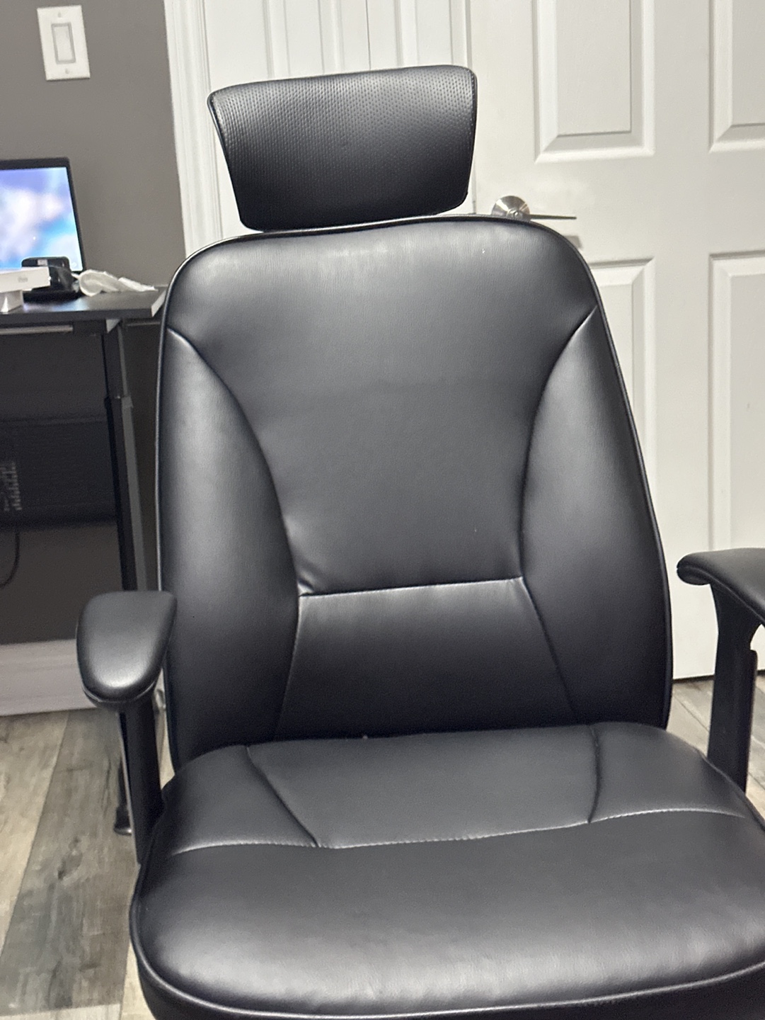 Executive Office Chair - Black Leather