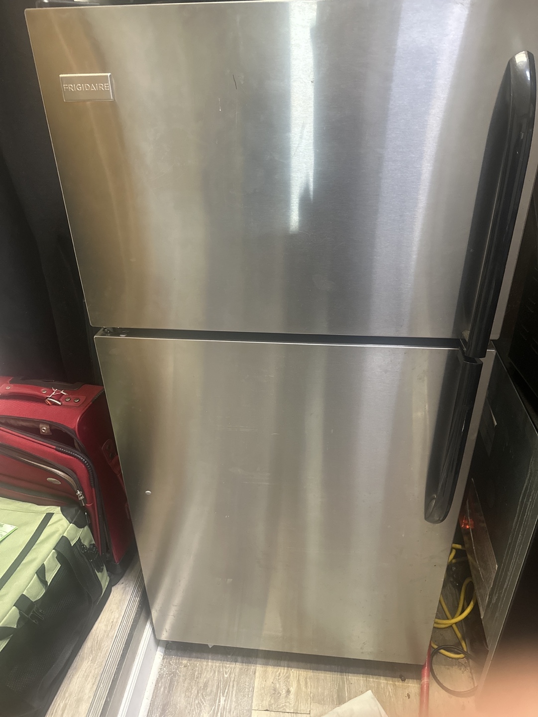 Frigidaire Top Freezer Refrigerator - Stainless Steel - photo 2