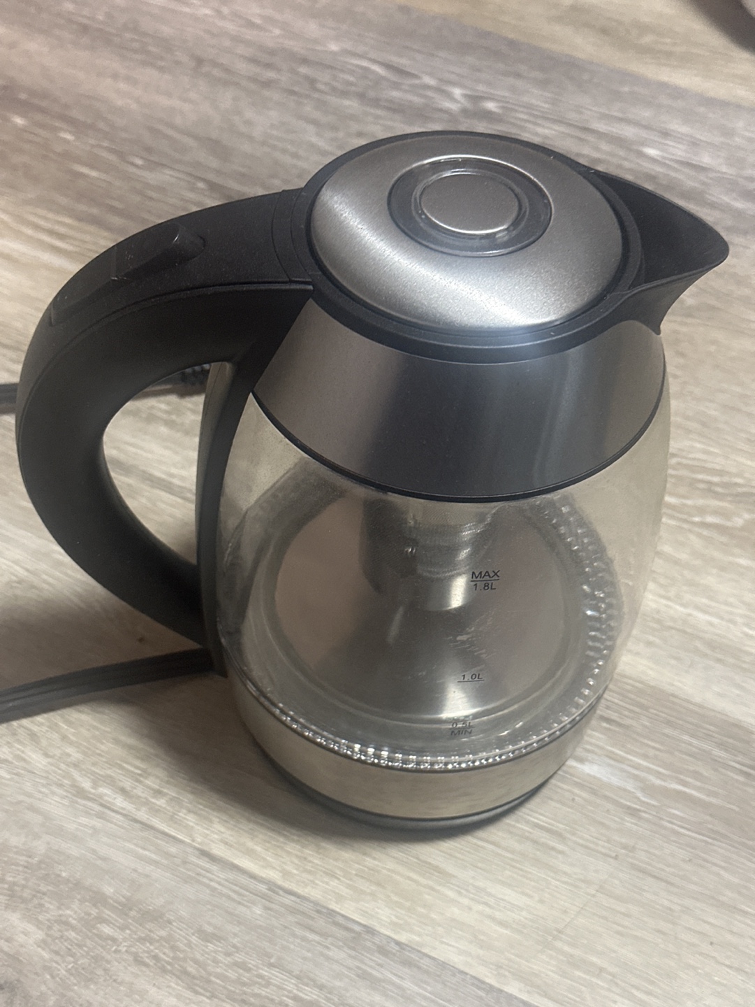 Chefman 1.8L Glass Electric Kettle