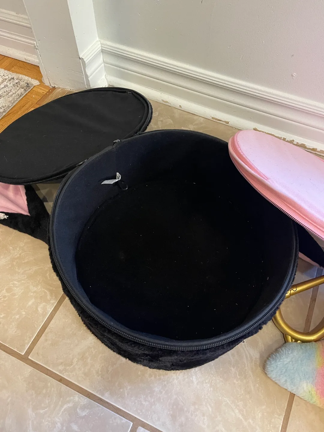 Kids NaNa surprise Cute Animal Shaped Makeup Cases image indicator(3)