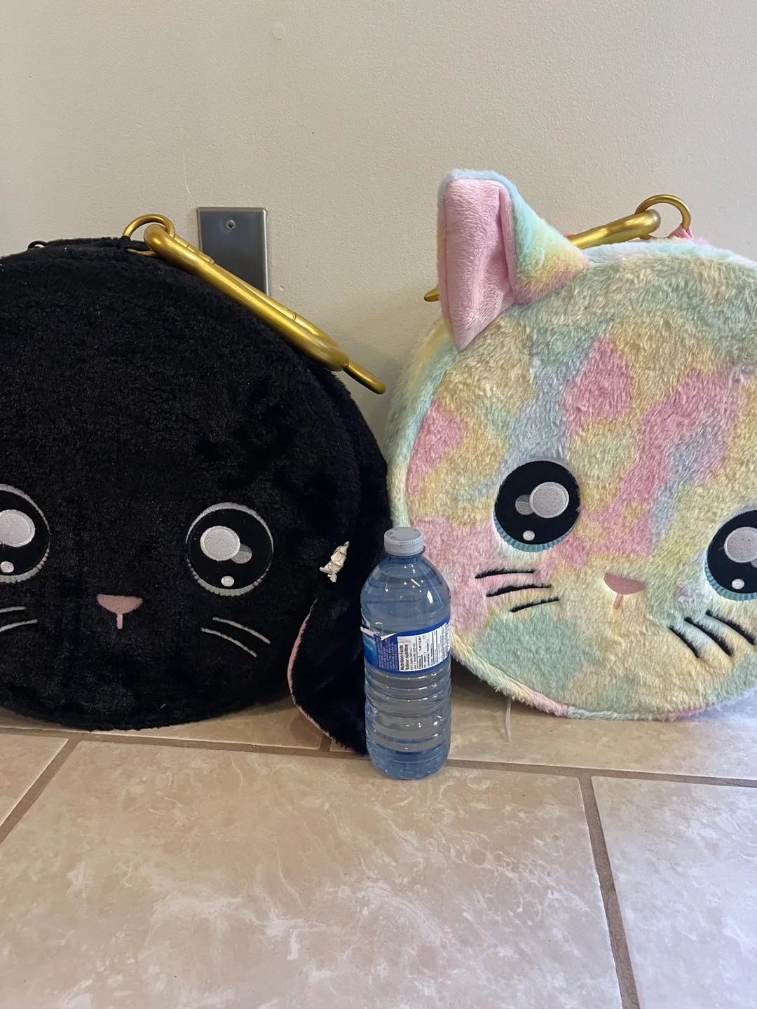 Kids NaNa surprise Cute Animal Shaped Makeup Cases image indicator(7)