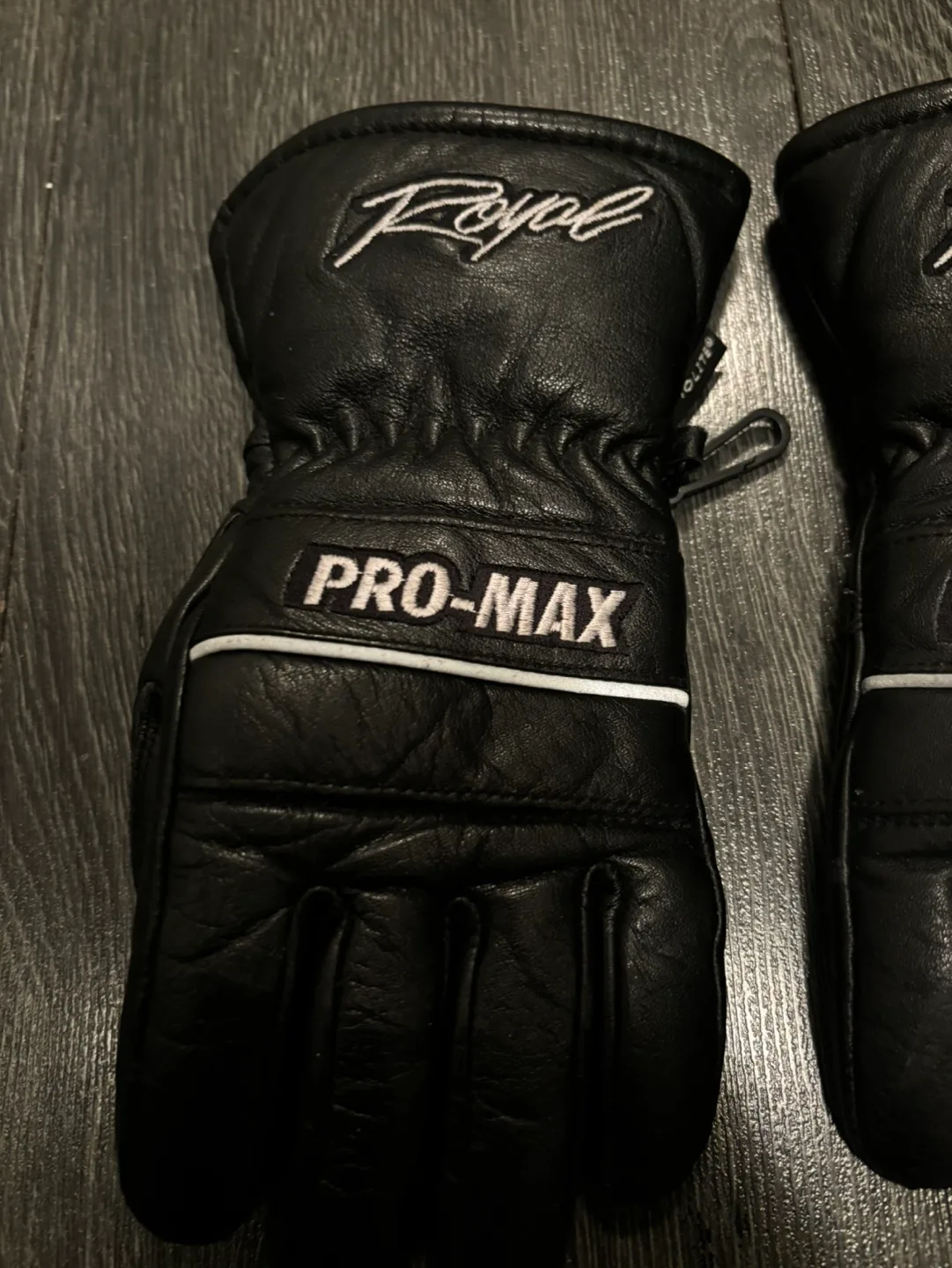 NWOT Royal Pro-Max Winter Leather Gloves S-XS image indicator(4)