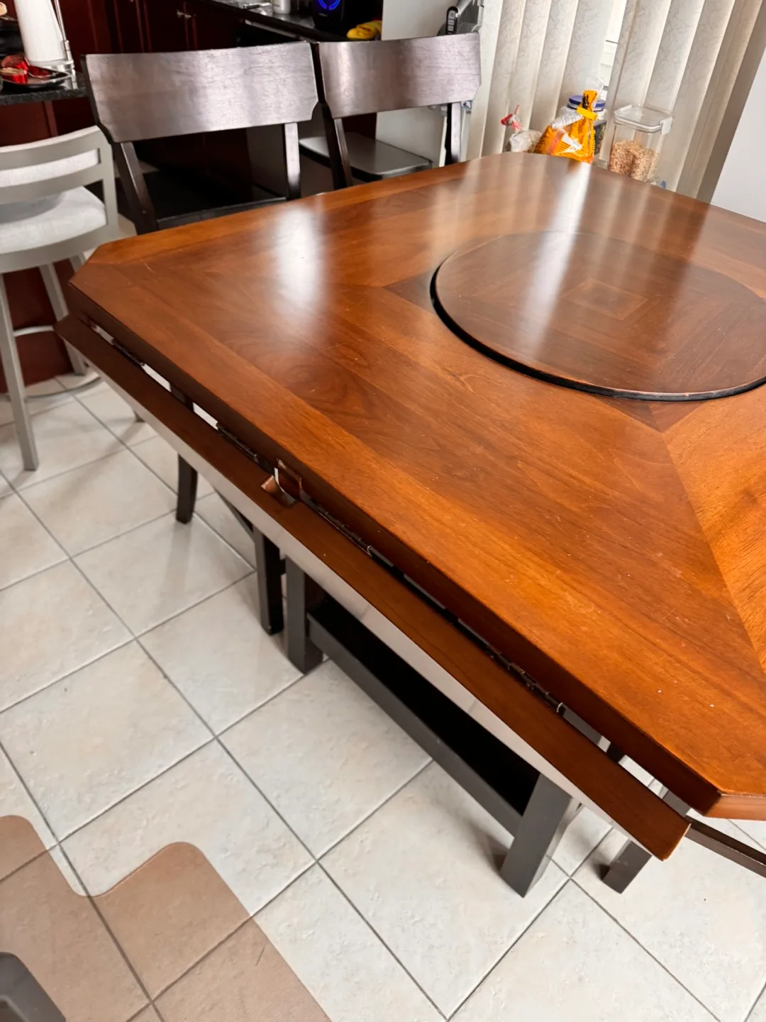 Dinner Pub Table with 4 chairs image indicator(7)