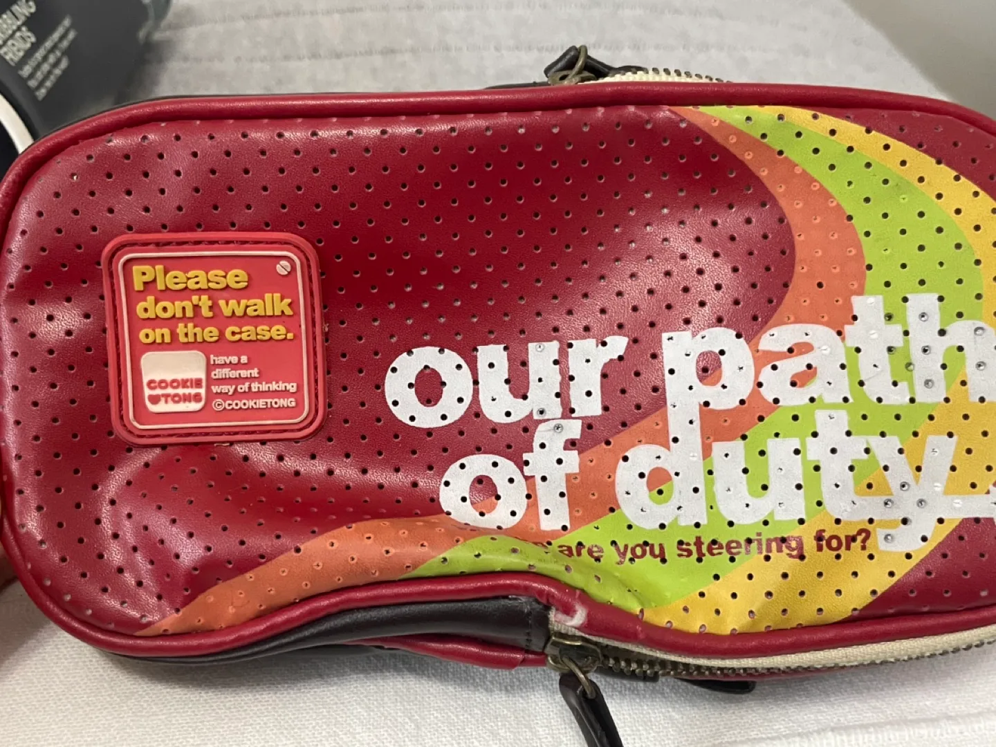 Two Pencil Cases image indicator(4)