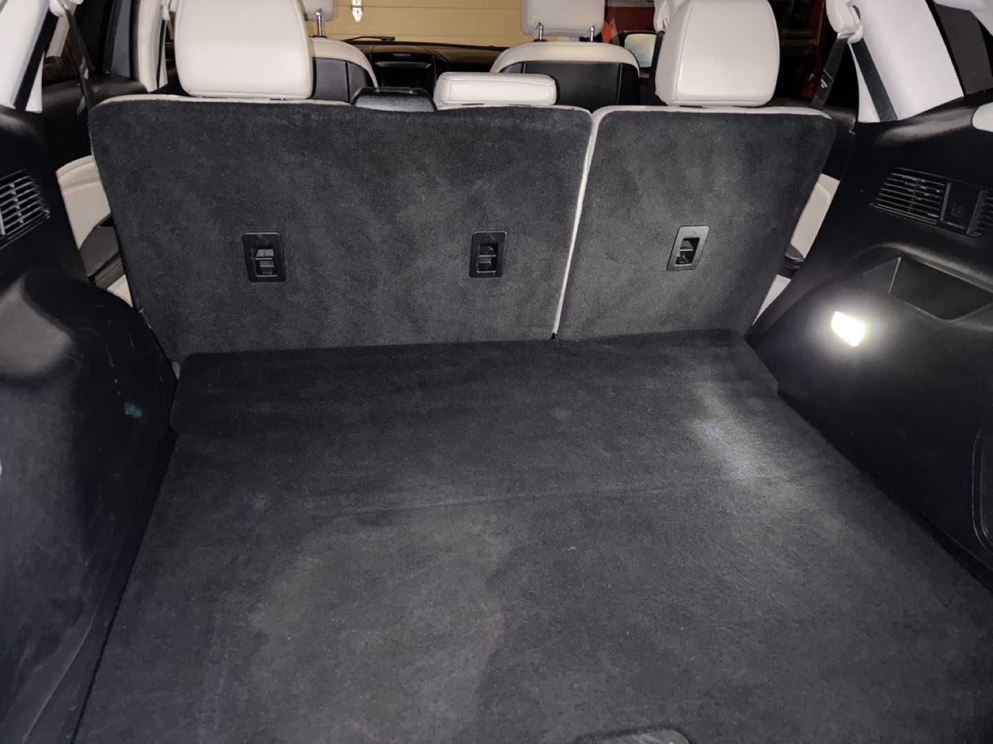 2015 Ford Edge SUV - Clean Interior & Exterior - photo 4