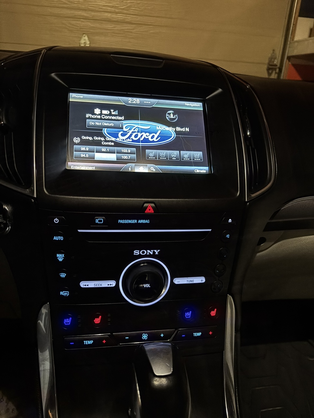 2015 Ford Edge SUV - Clean Interior & Exterior - photo 2