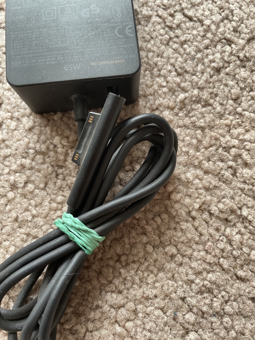 Microsoft Surface 65W Power Adapter - photo 3