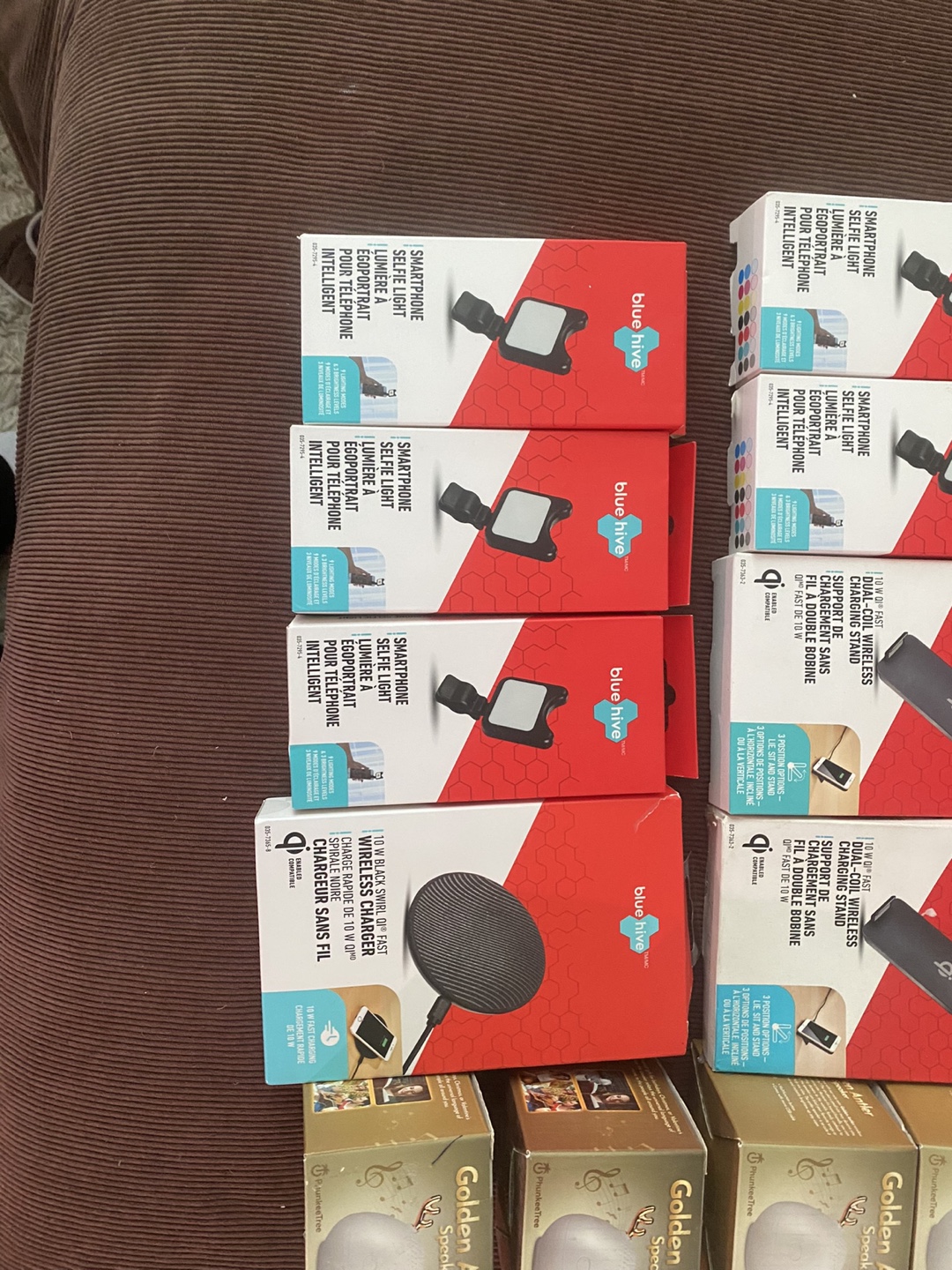 💚Open box electrics includes all 13 speakers, chargers, clock - photo 4
