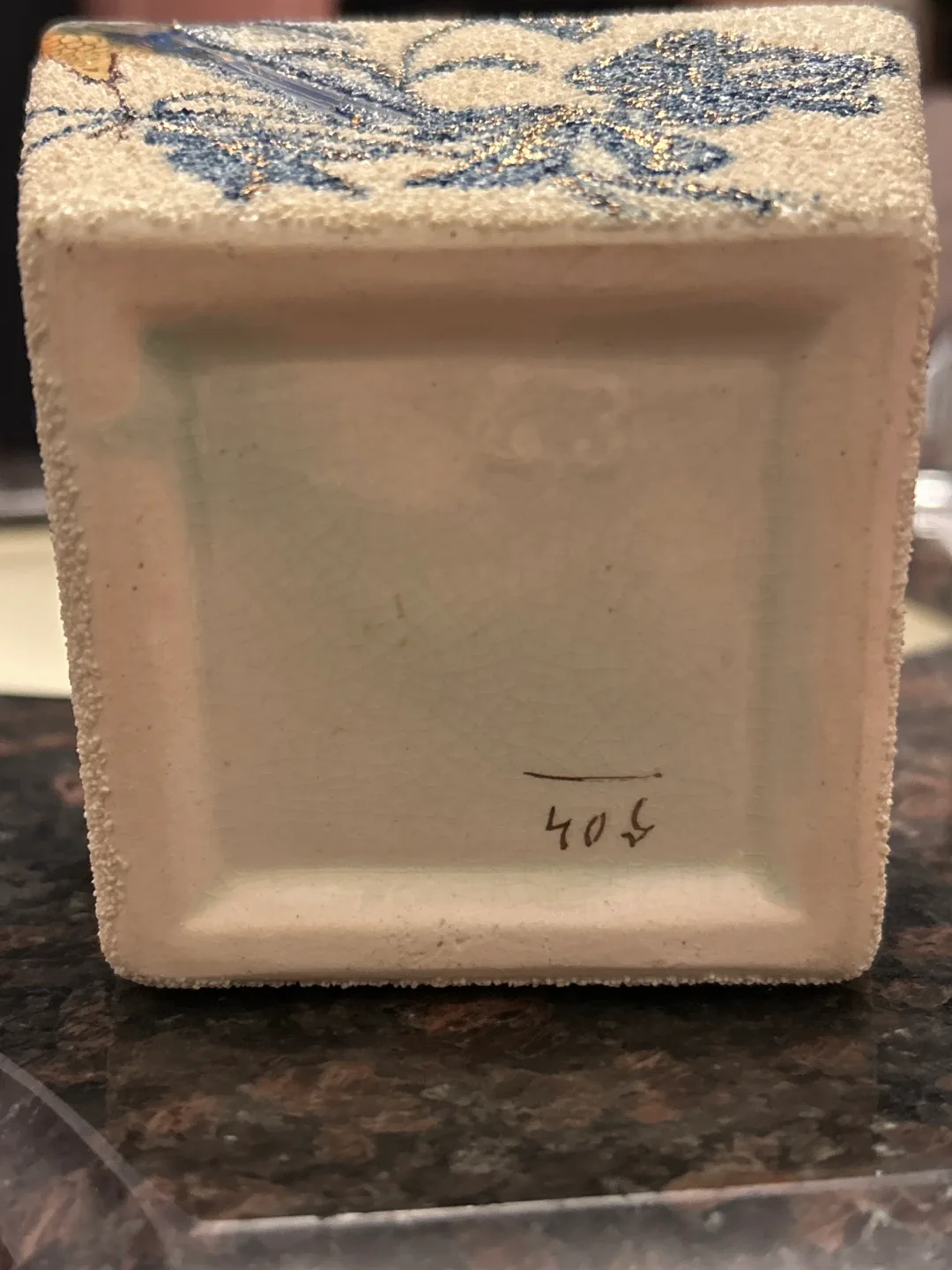 VTG Chinese Porcelain Bird Basket image indicator(3)