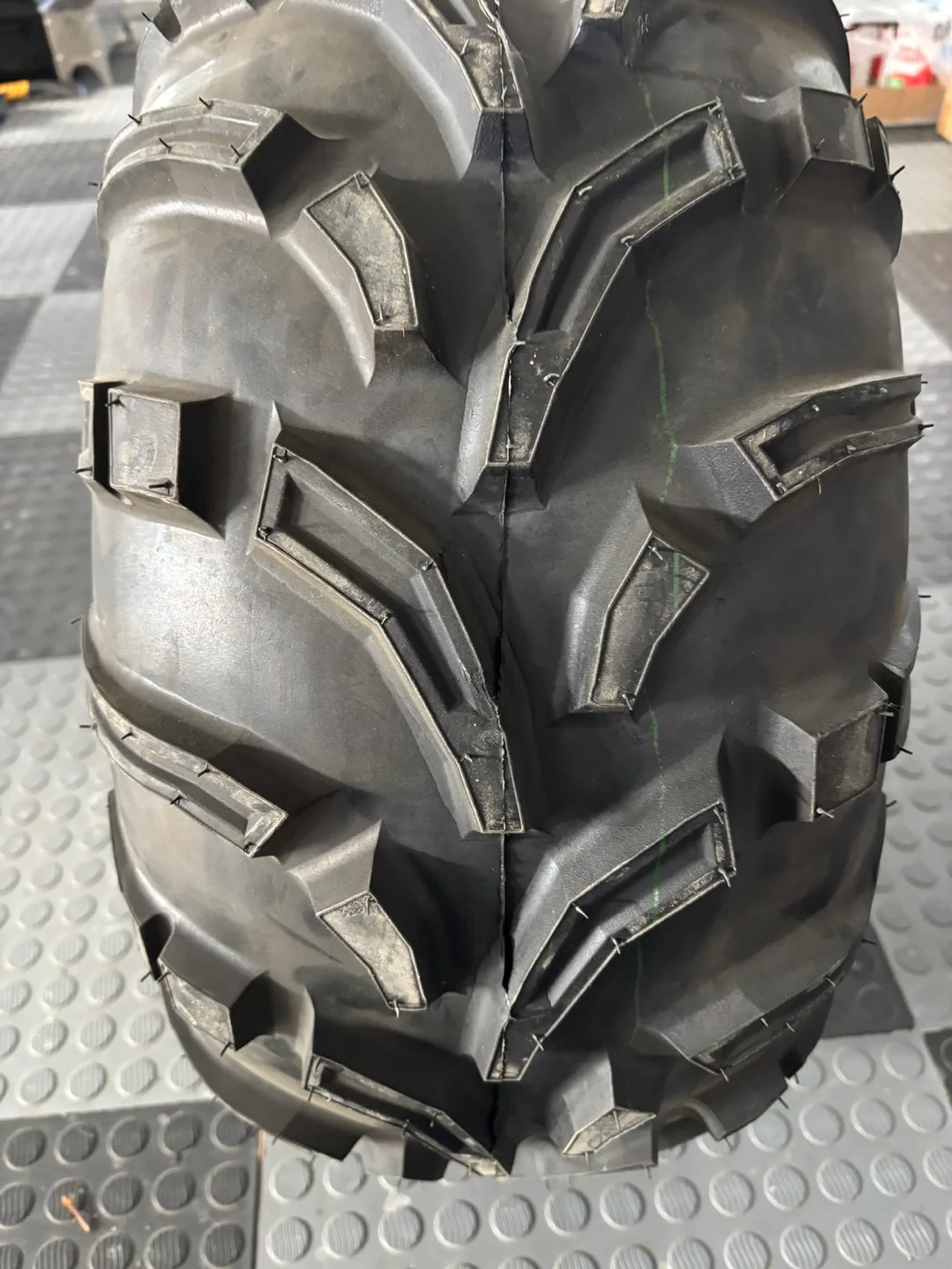 25x11-12 ATV Tire and Rim Combo image indicator(3)