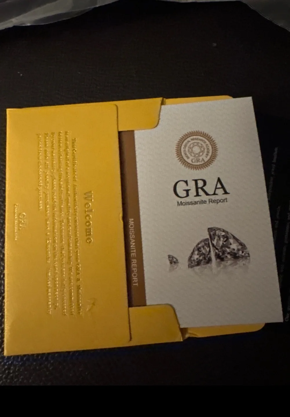 New Authentic  2 carat Oval Moissanite Ring 925 Silver image indicator(6)