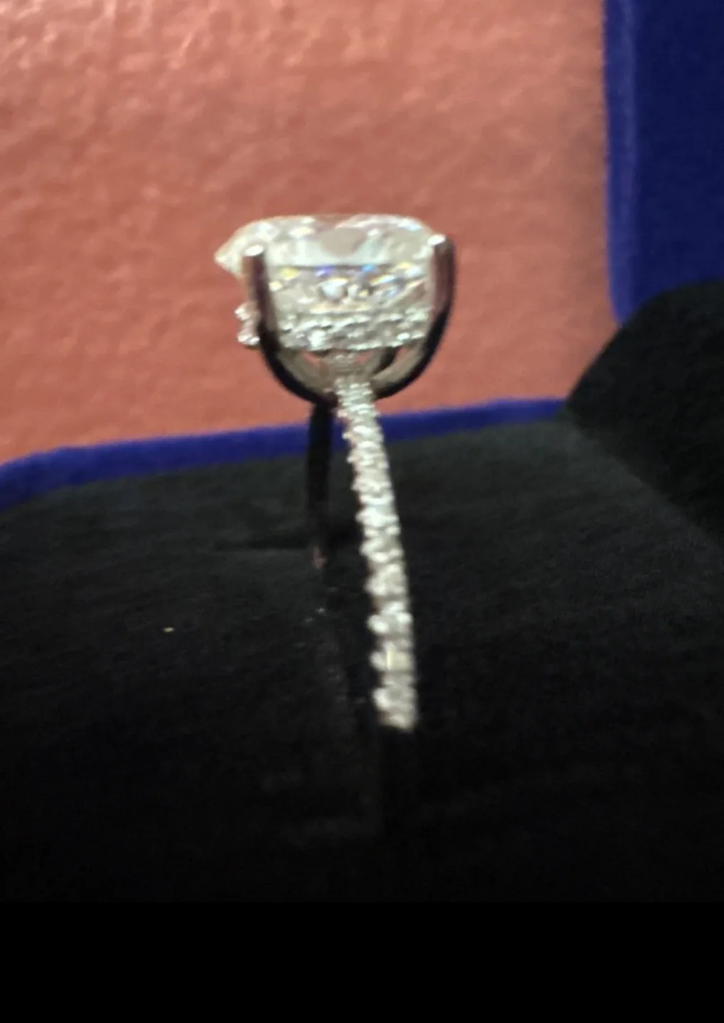 New Authentic  2 carat Oval Moissanite Ring 925 Silver image indicator(2)