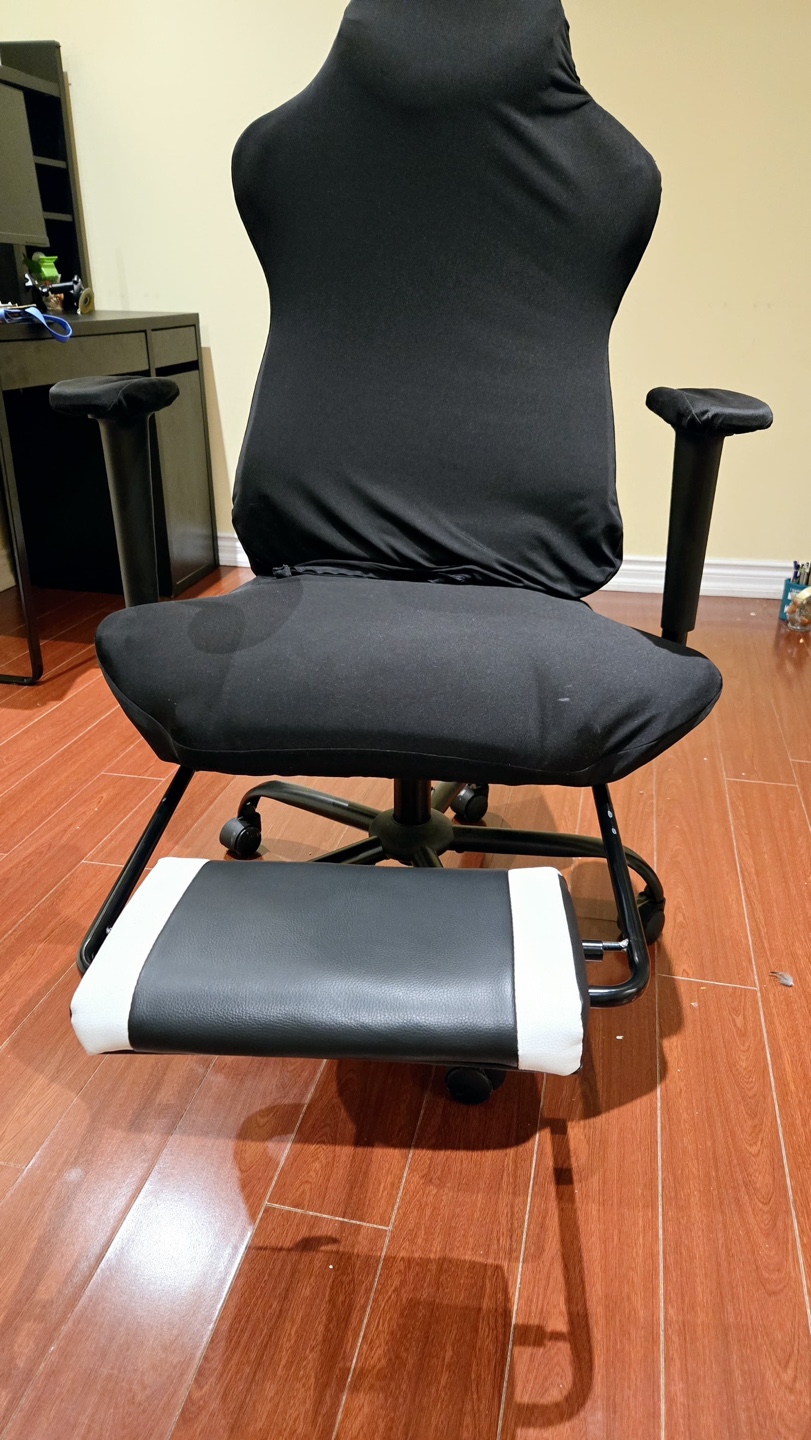 Gaming Chair with Footrest - Black - photo 2