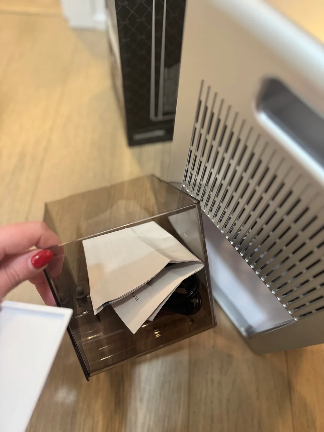 NEW ToLife Dehumidifier, 95 OZ Water Tank image indicator(3)