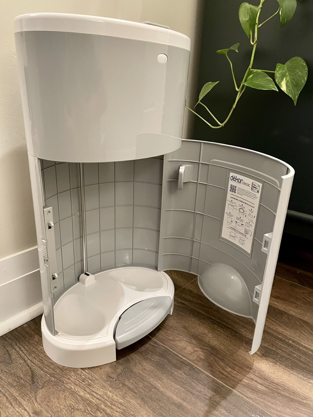 Free Dekor CLASSIC Diaper Pail - photo 3