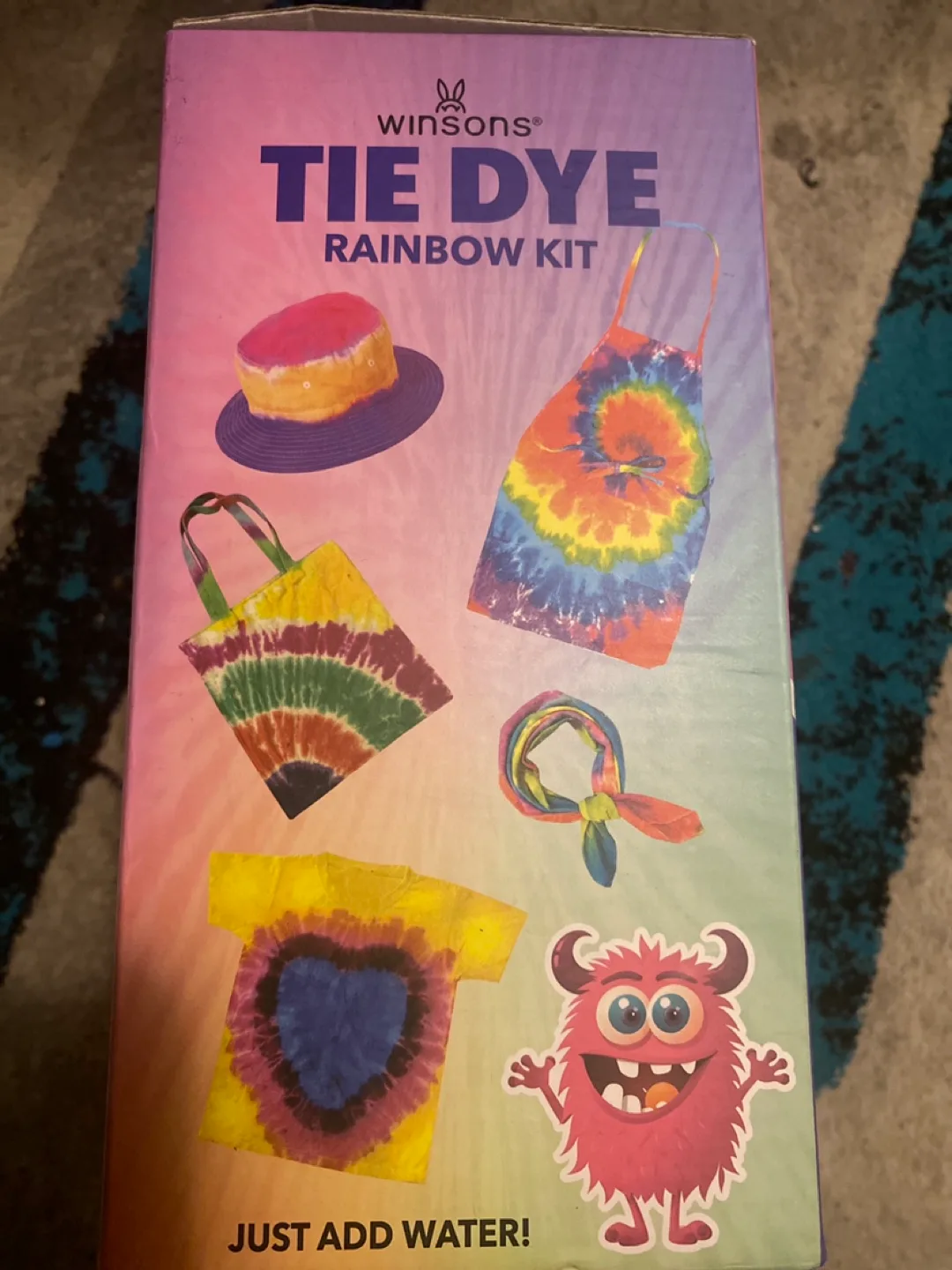 Winsons Tie Dye Rainbow Kit - 96 Pieces image indicator(4)