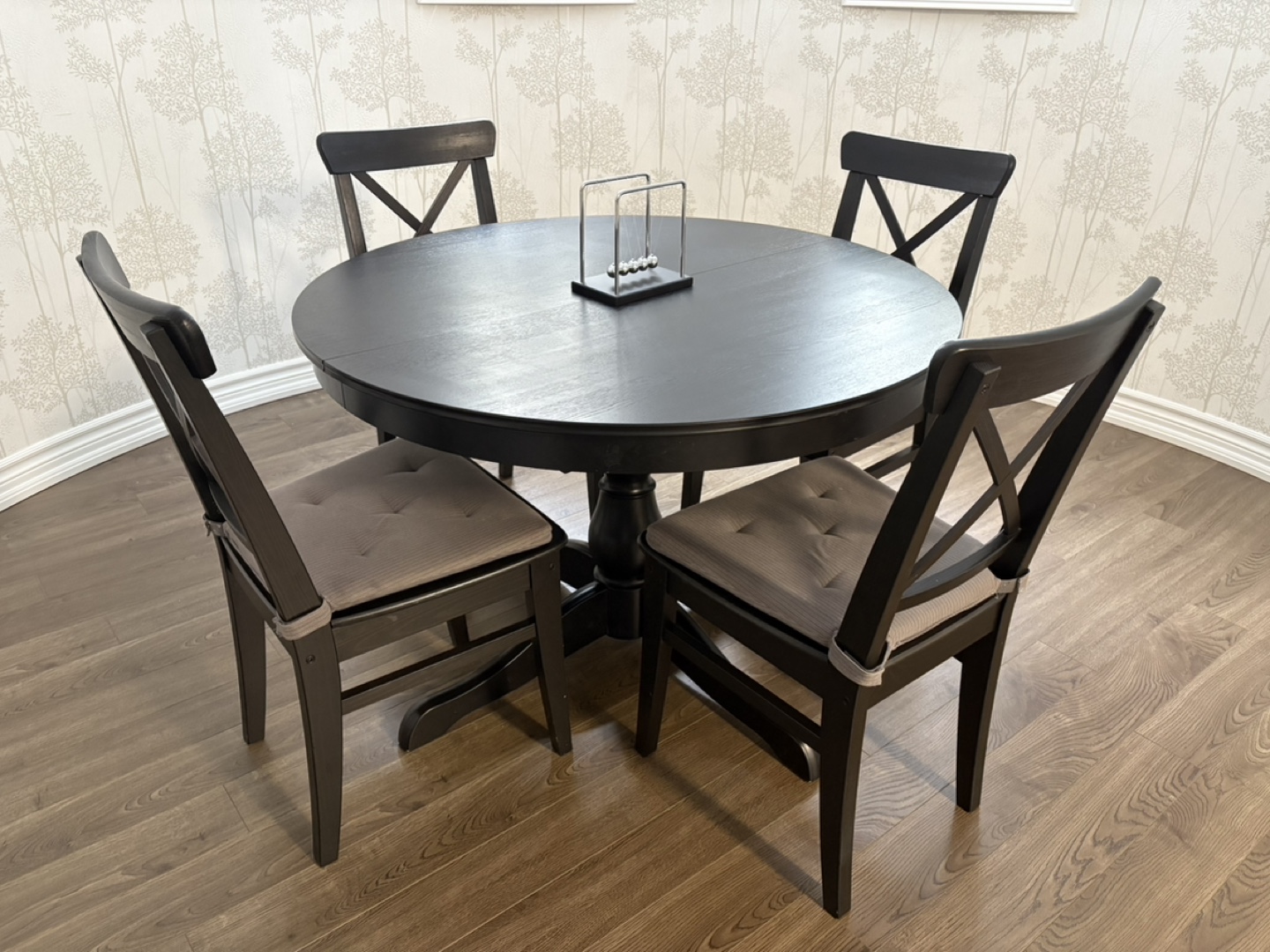 IKEA Ingatorp/Ingolf Dining Set - Table and 4 Chairs - photo 3