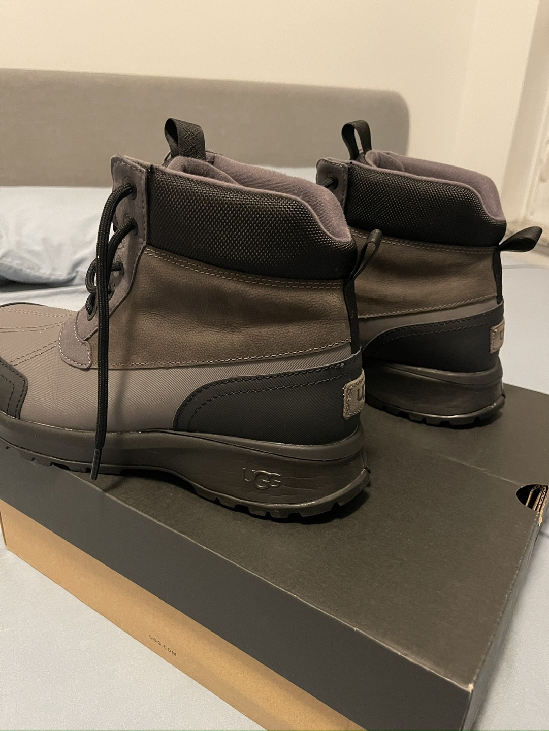 UGG EMMETT DUCK BOOT - photo 3