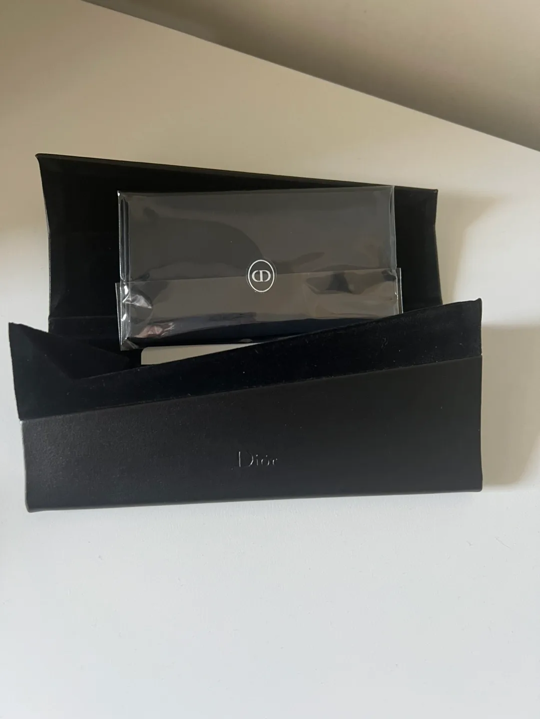 Brand new inbox, Christian Dior Sunglasses Valentines gift!! image indicator(8)