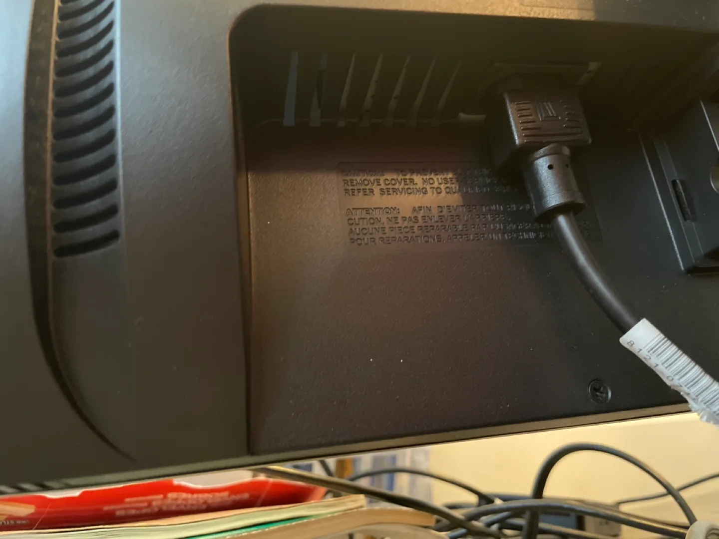 Free: LG 22-inch LED Computer Monitor image indicator(4)