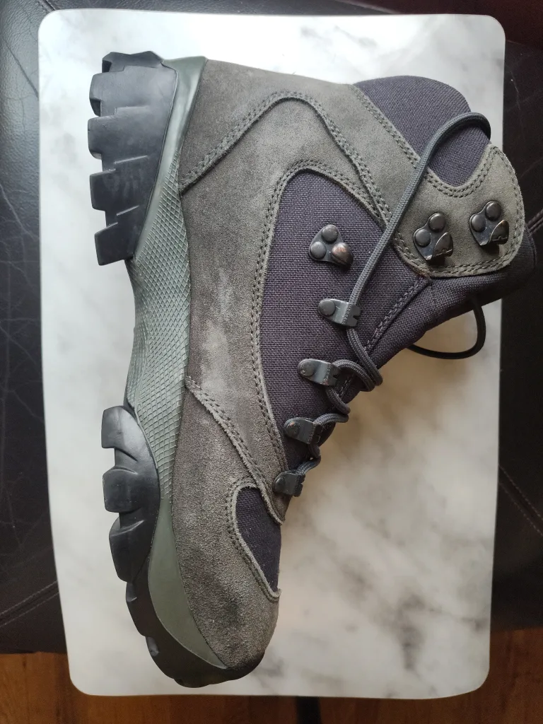 Hiking Boots image indicator(3)