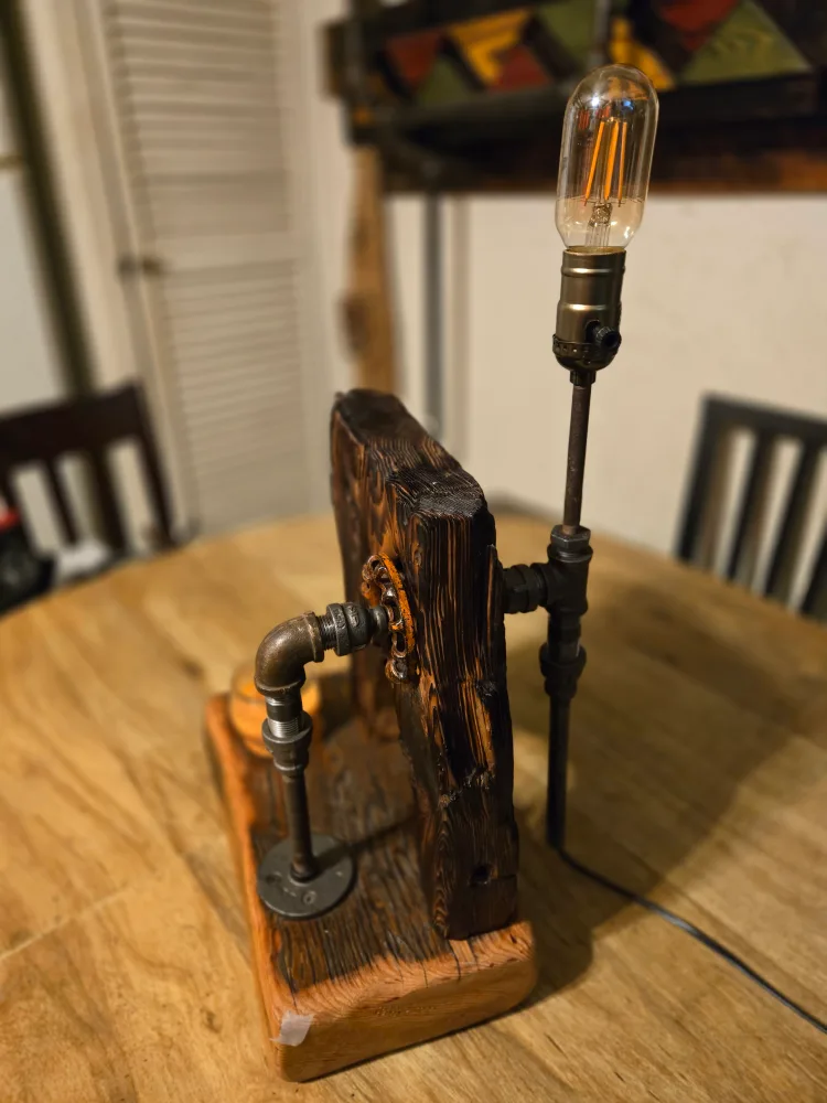 Rustic Reclaimed Wood and Pipe Desk Lamp image indicator(4)