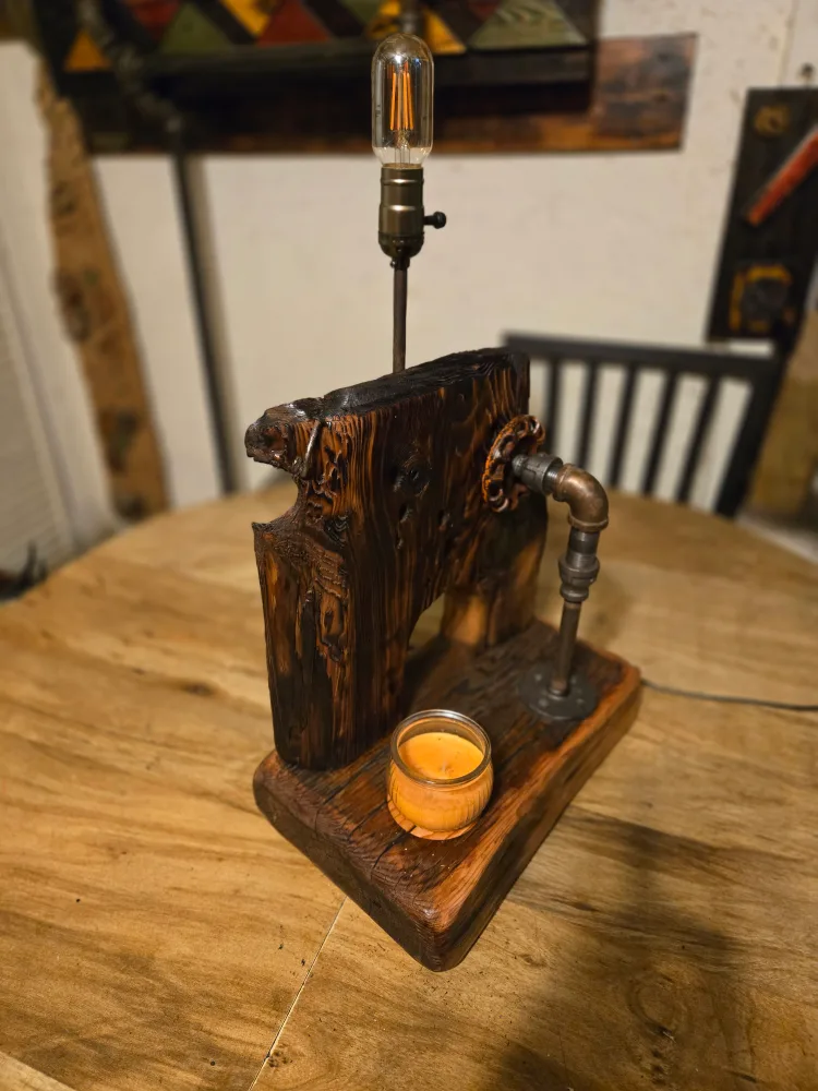Rustic Reclaimed Wood and Pipe Desk Lamp image indicator(5)