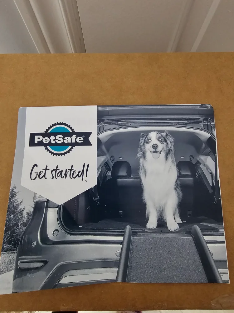 Pet Ramp - Foldable, Lightweight, Supports up to 150 lbs image indicator(6)