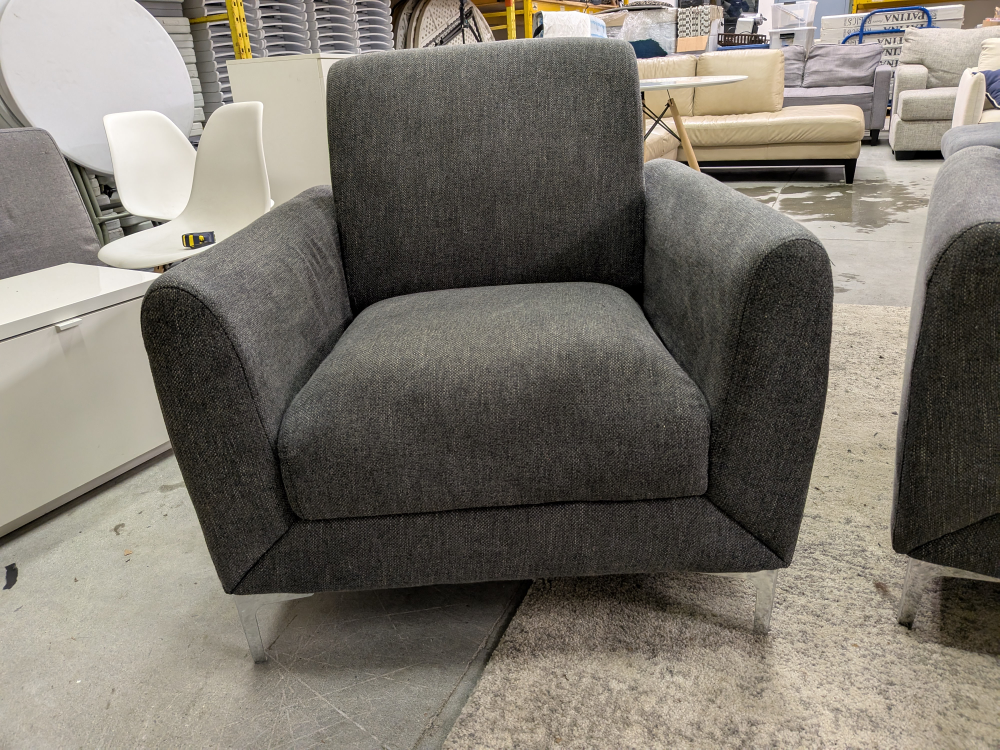 ELEGANT GREY 2 PEICE SOFA SET.FREE DELIVERY!!! - photo 3