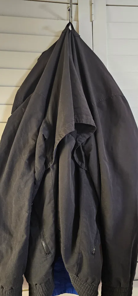 Speedo Black Windbreaker Jacket - Size M image indicator(6)