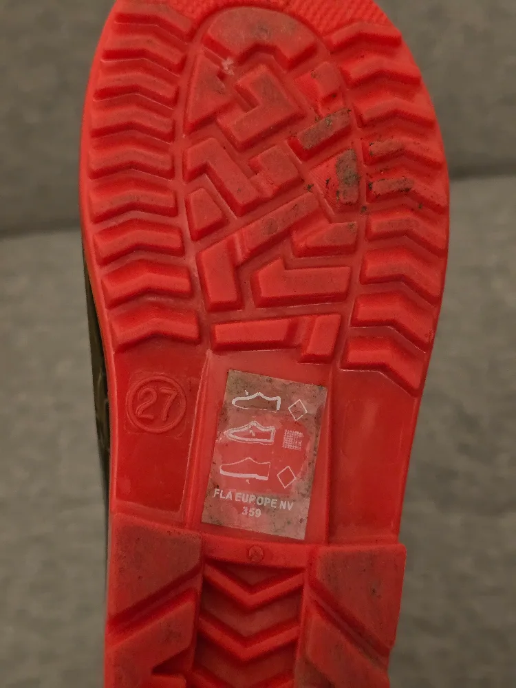 #Fast #sale Spiderman Kids Rain Boots Size 27 EUR image indicator(4)