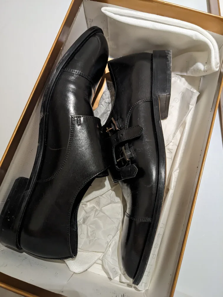 men's dress shoes size 9.5 image indicator(3)