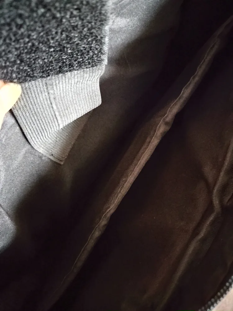 Black Laptop Messenger Bag image indicator(3)