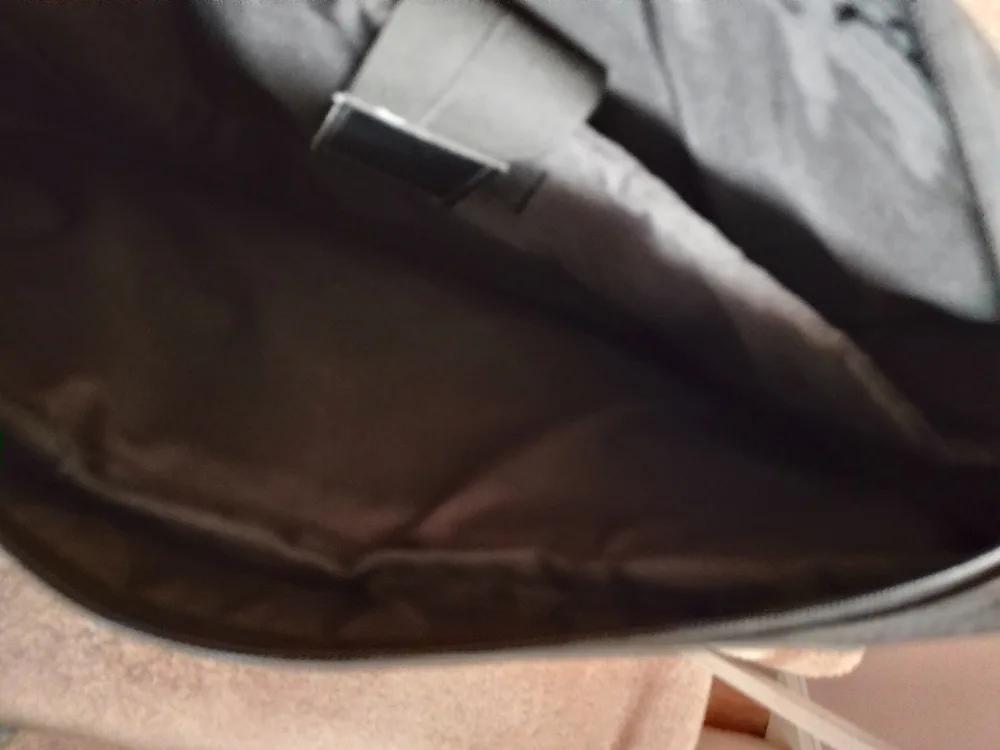 Black Laptop Messenger Bag image indicator(5)