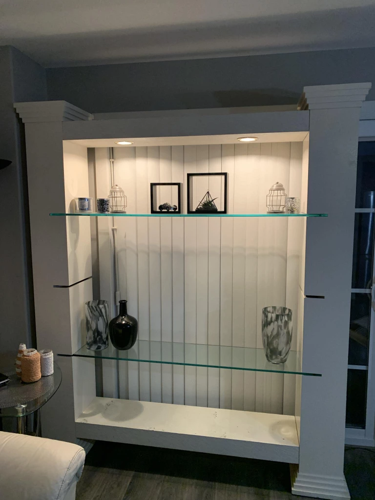 White Display Shelf/Stand with Glass Shelves - photo 5