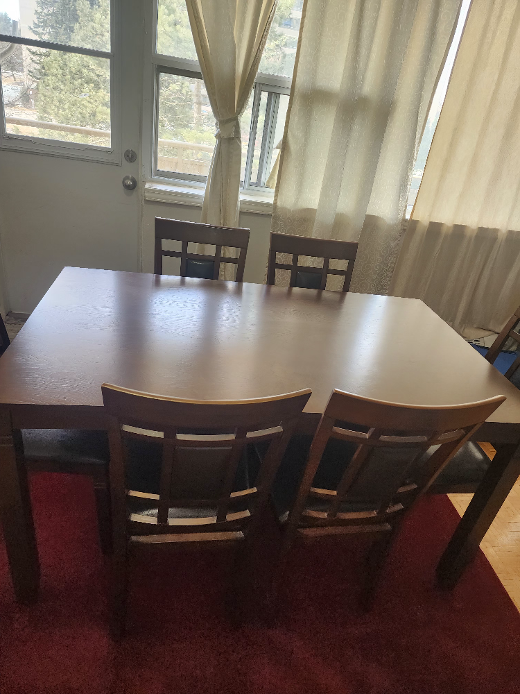 6-Piece Dining Set: Table and Chairs - photo 2