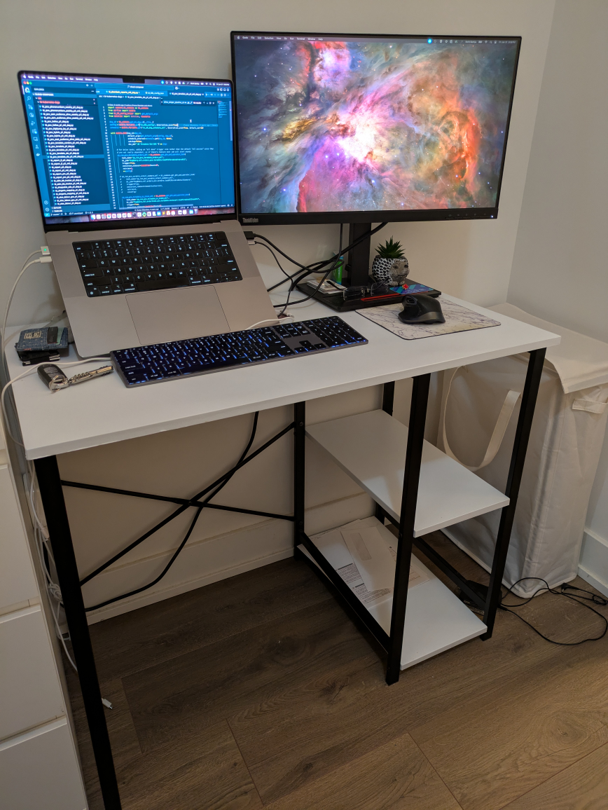 Desk with shelves