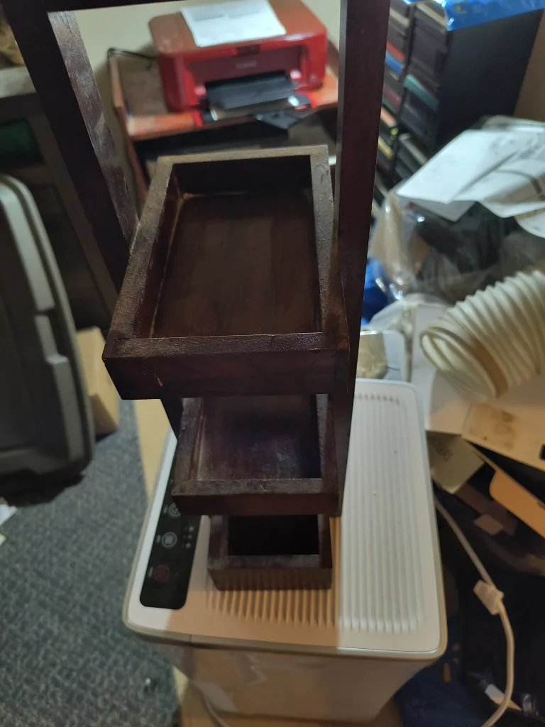 Wooden Three Tiered Shelf image indicator(3)